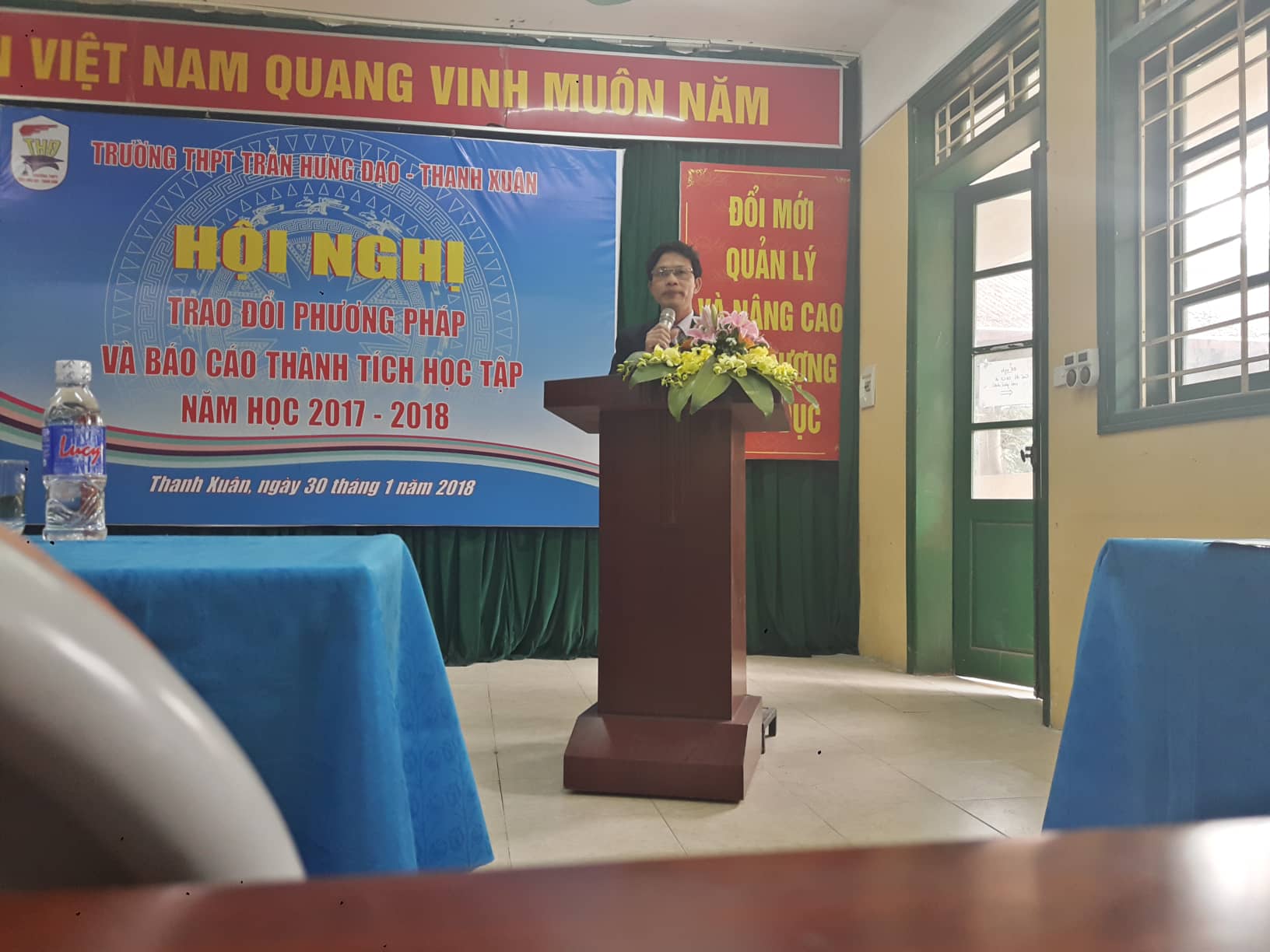 Xem anh dung kich thuoc